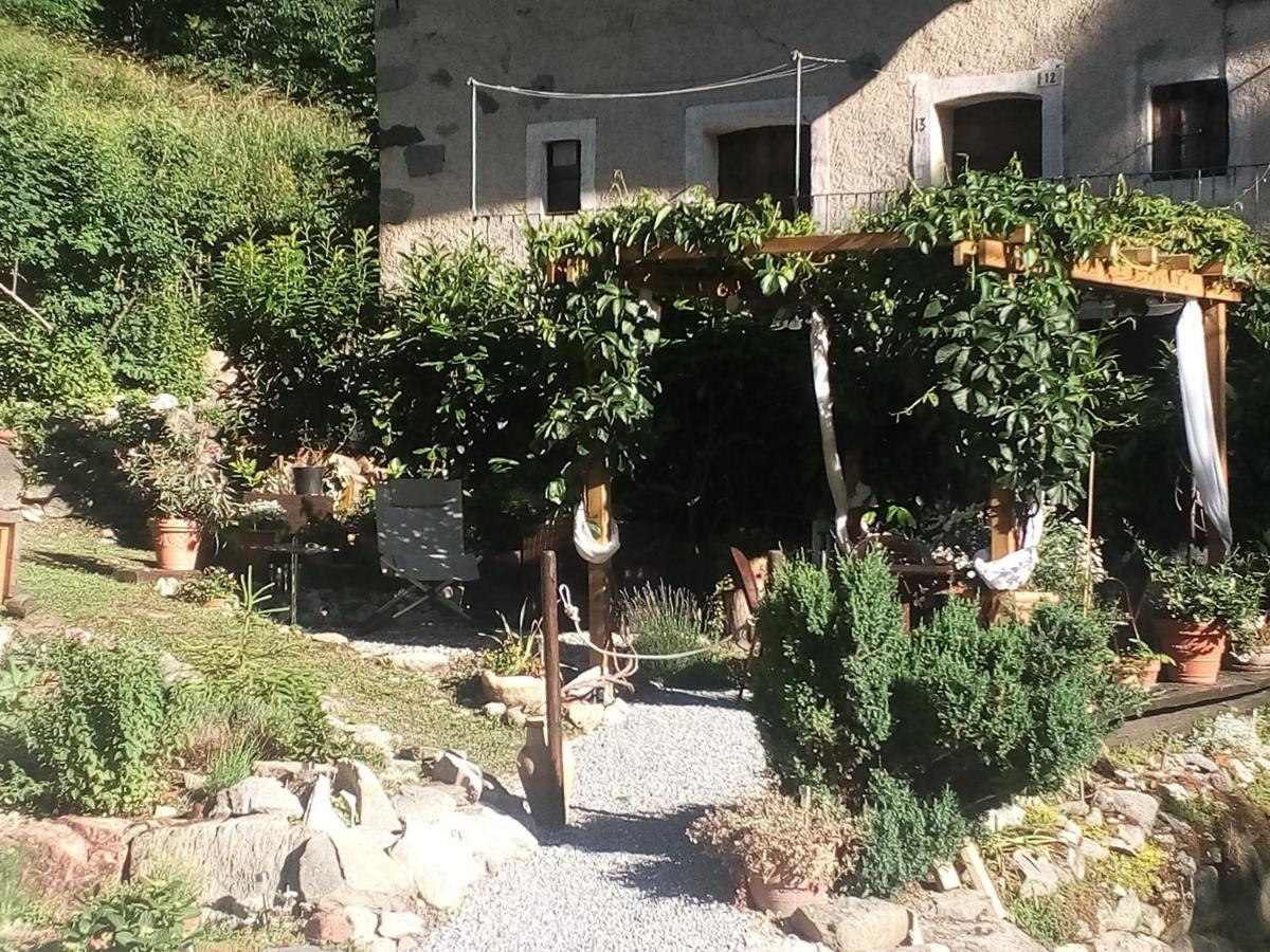 ليمون بييمونت B&B L'Abric - Centro Storico Di Limonetto المظهر الخارجي الصورة