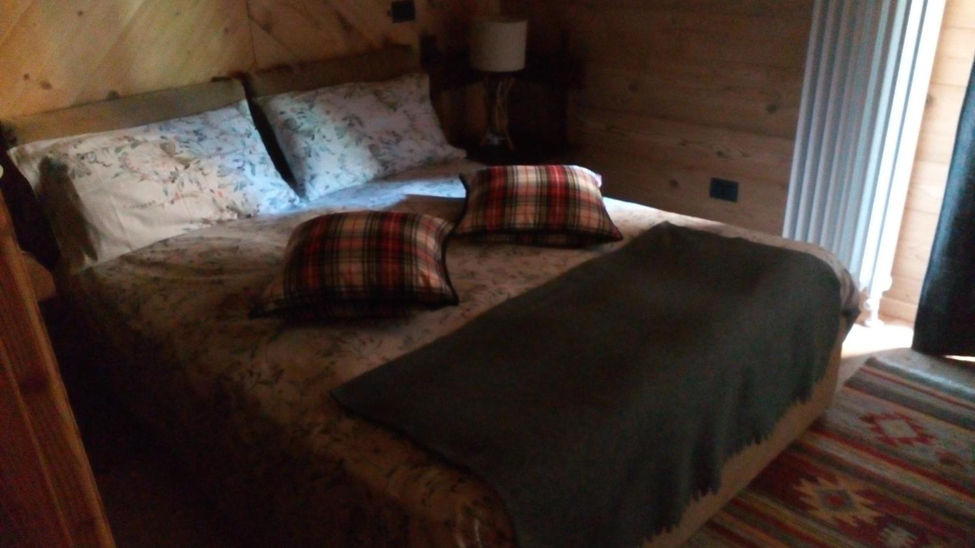 ليمون بييمونت B&B L'Abric - Centro Storico Di Limonetto الغرفة الصورة