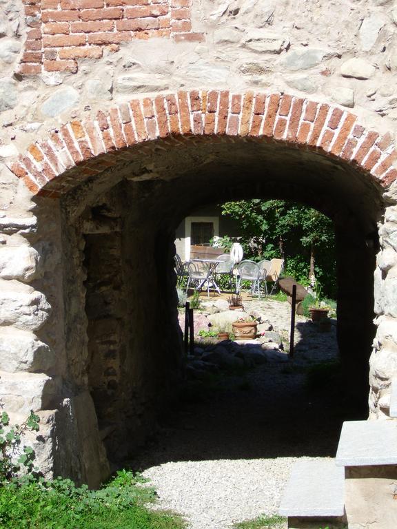 ليمون بييمونت B&B L'Abric - Centro Storico Di Limonetto المظهر الخارجي الصورة
